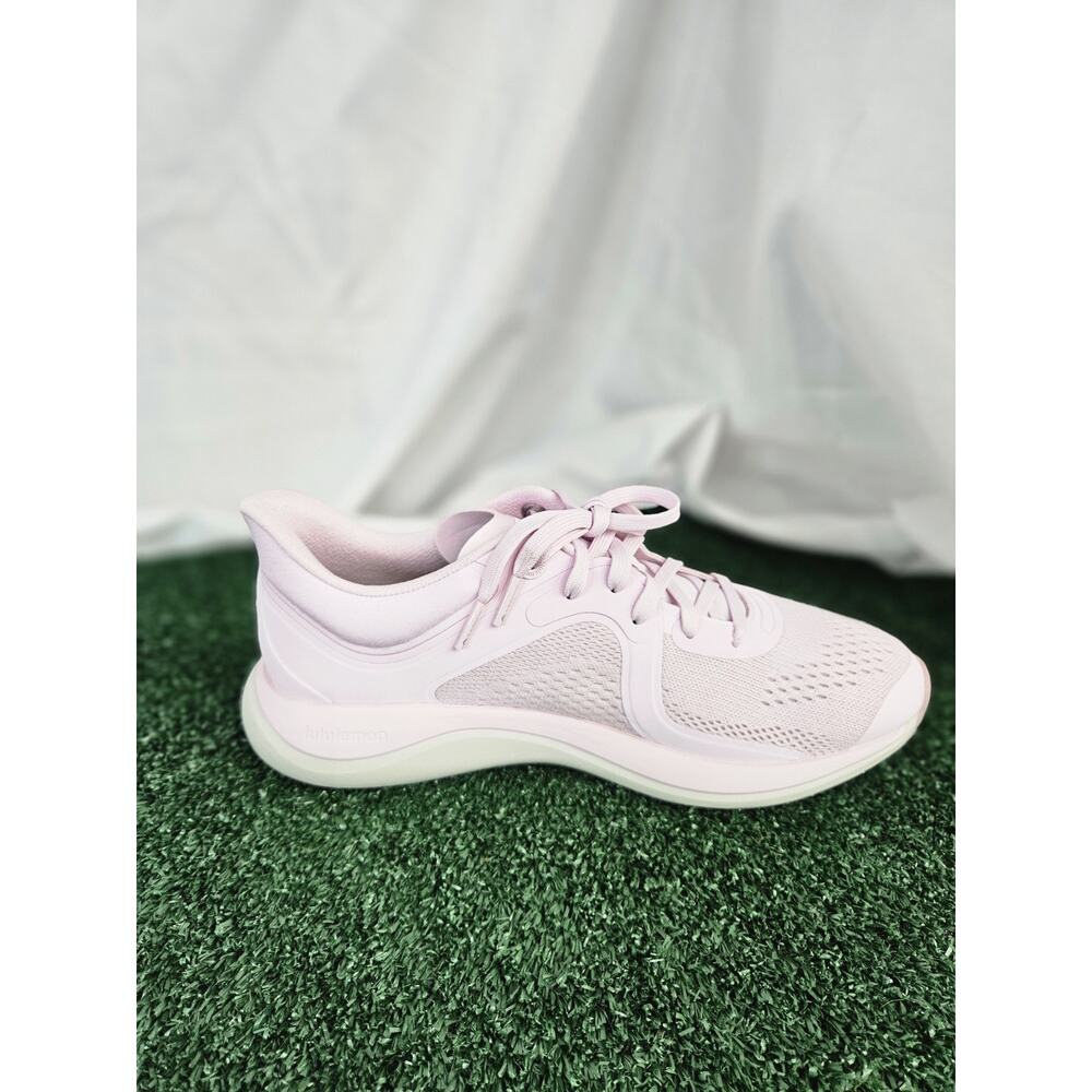 LULULEMON Chargefeel Low Workout Shoe 9 Meadowsweet Pink /Vapor / Pink Peony - Picture 3 of 11